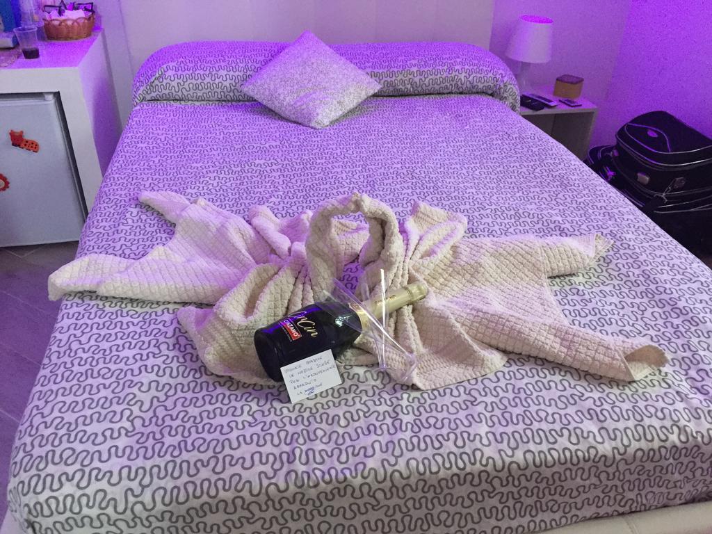 Petros Room Camere Salerno Ngoại thất bức ảnh