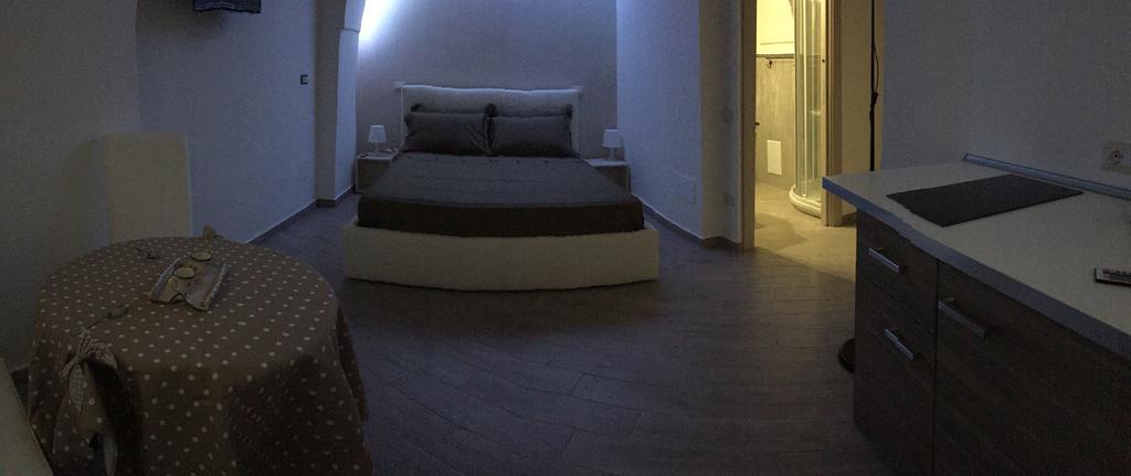 Petros Room Camere Salerno Phòng bức ảnh