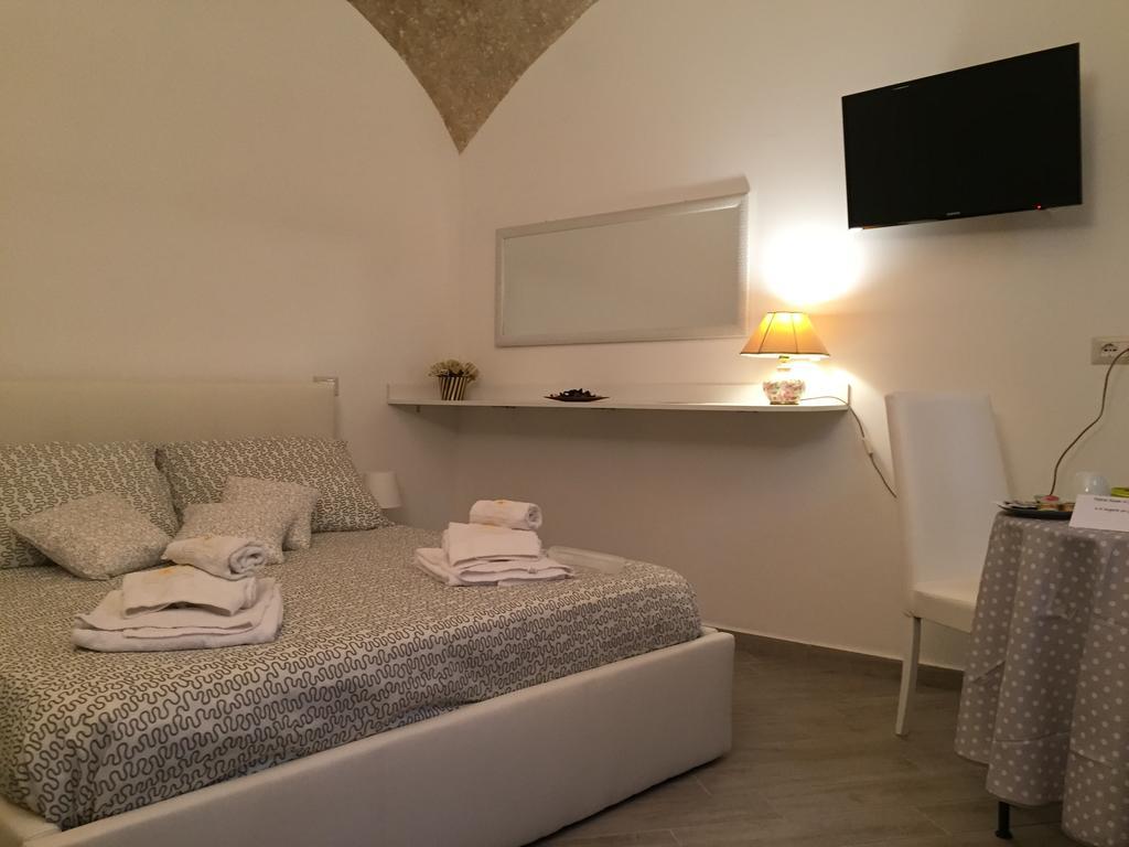 Petros Room Camere Salerno Phòng bức ảnh
