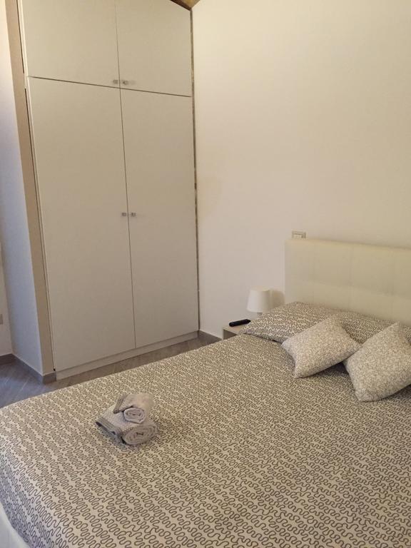 Petros Room Camere Salerno Phòng bức ảnh