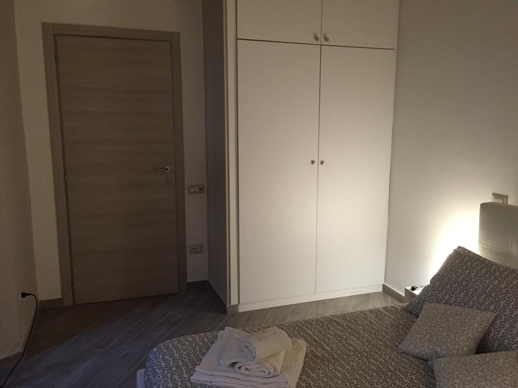 Petros Room Camere Salerno Phòng bức ảnh