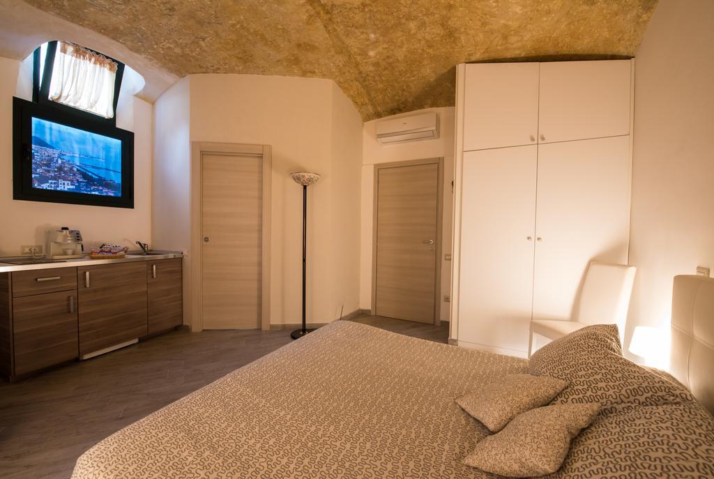 Petros Room Camere Salerno Ngoại thất bức ảnh