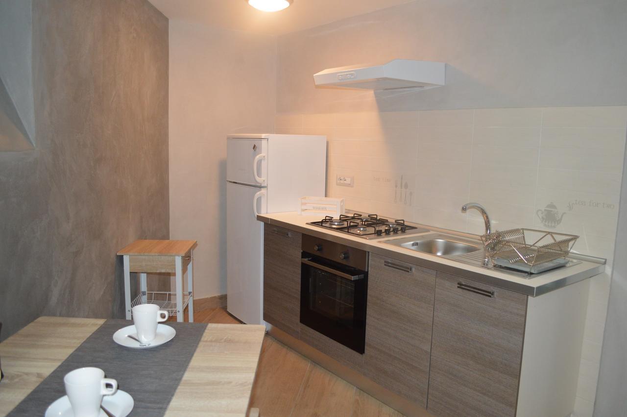 Petros Room Camere Salerno Ngoại thất bức ảnh